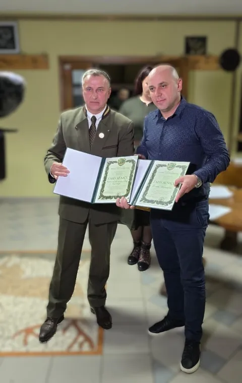 Zahvalnica uručena i županufoto: Lovački savez VSŽ-a