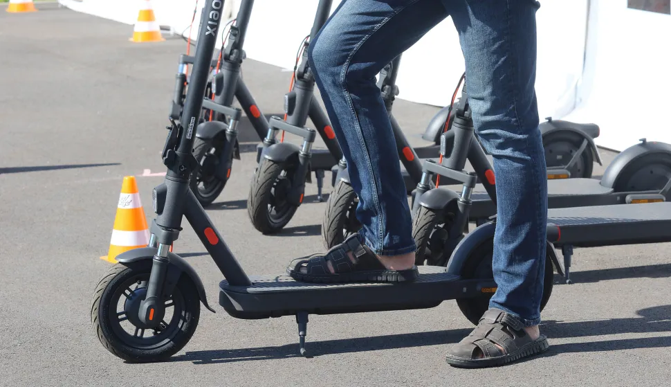 Osijek, 23. 09. 2025, AMK Slavonac, poligon za obuku. Sigurna vožnja e- romobilima.snimio GOJKO MITIĆ