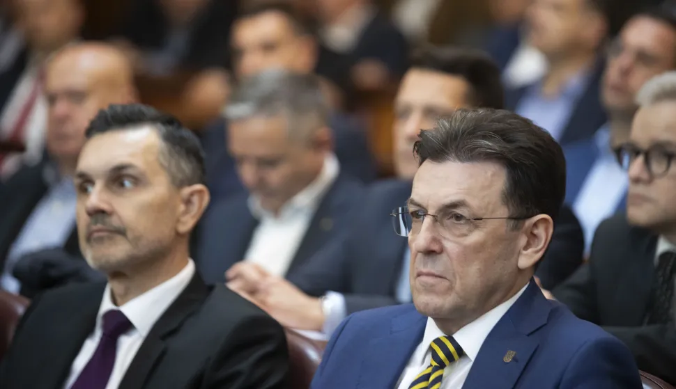 Zagreb, 20.10.2025 - Izborna sjednica Skupštine Hrvatske gospodarske komore (HGK), na kojoj je izabran predsjednik HGK-a Luka Burilović za četverogodišnje mandatno razdoblje. foto HINA/ Daniel KASAP/ dk