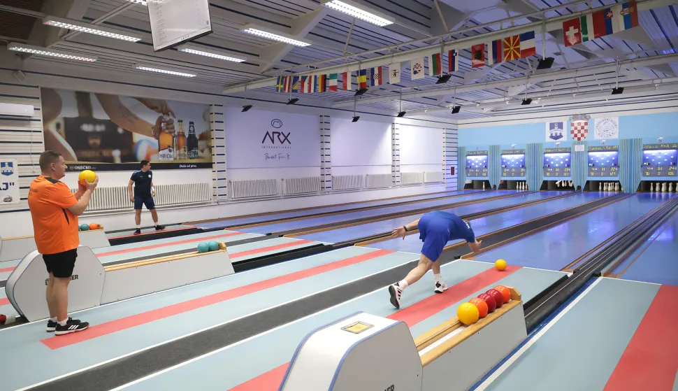 Fenjeraš bi morao pasti na Pampasu