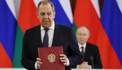 epa12047013 Russian Foreign Minister Sergei Lavrov attends a signing ceremony following a meeting of Russian President Vladimir Putin and Sultan of Oman Haitham bin Tariq Al-Said at the Kremlin in Moscow, Russia, 22 April 2025. Haitham bin Tariq al-Said is on a two-day state visit to Russia. EPA/SERGEI SAVOSTYANOV/SPUTNIK/KREMLIN POOL MANDATORY CREDIT