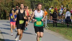 Kopačevo, 26. 10. 2024, 9. Baranjski Ferivi Polumaraton. Start 9. Baranjskog Ferivi Polumaratona, Utrka građana i &scaron;tafeta "1/x"... snimio GOJKO MITIĆ