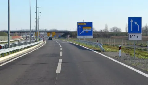 osijek, 23 studeni 2015, 10,00h, juna obilaznica, snimio zdenko puić