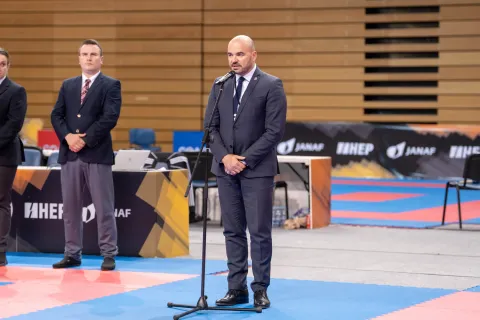 RIJEKA, 9. studenoga 2025. (Hina) - Hrvatski natjecatelji osvojili su ukupno 15 medalja na Balkanskom prvenstvu u karateu za kadete, juniore i mlađe seniore koje je održano u Rijeci.