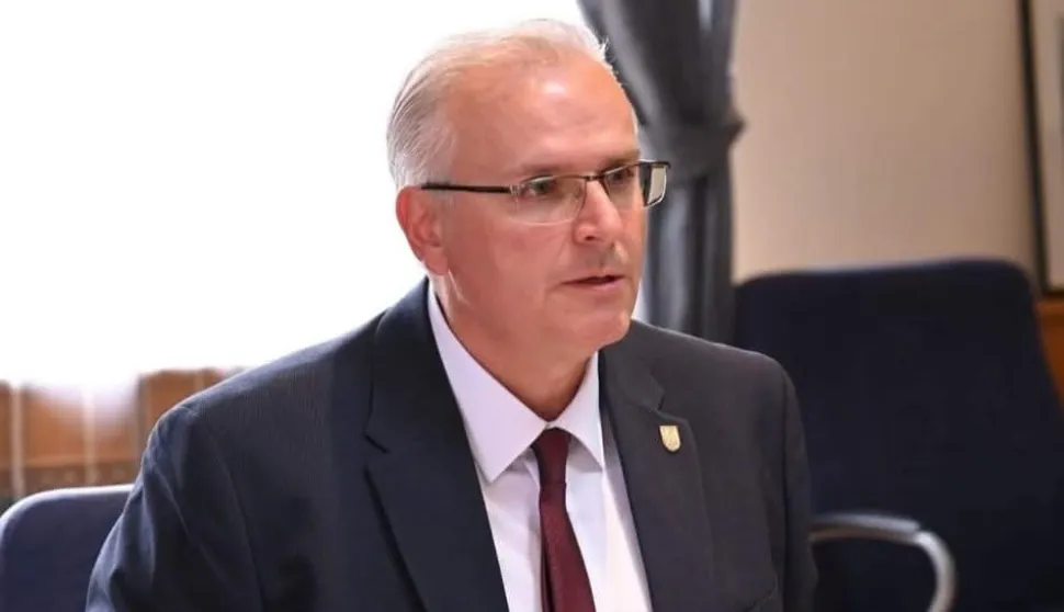 Igor Pavelić, gradonačelnik Belog Manastira