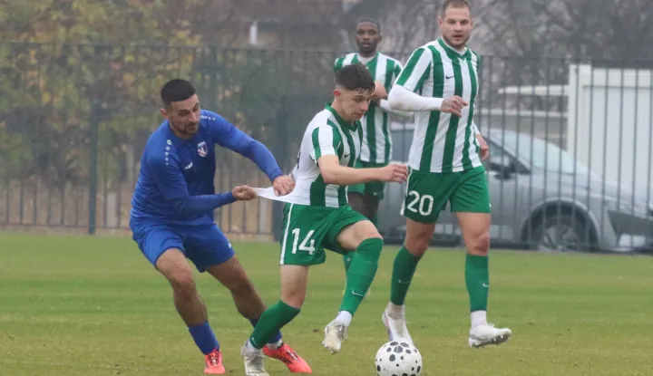 Vardarac, 08. 11. 2025, Vardarac, Igralište, V Arena, nogomet. Vardarac - Slavonija (Požega), Treća NL Istok.snimio GOJKO MITIĆ