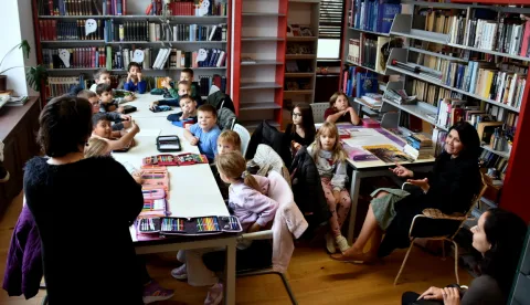 Učenici 2. c razreda OŠ Belišće posjetili Knjižnicu
