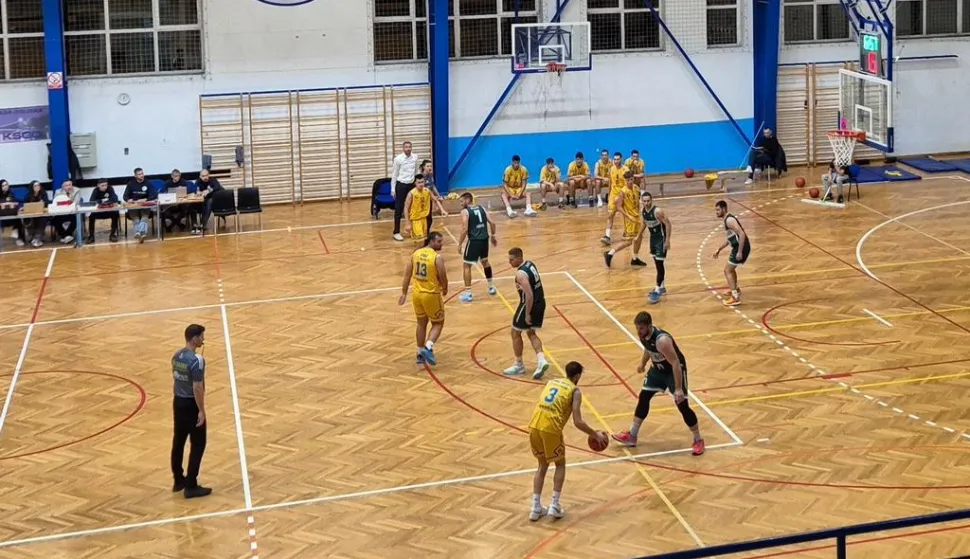 Pretendent na elitu kapitulirao u Đakovu