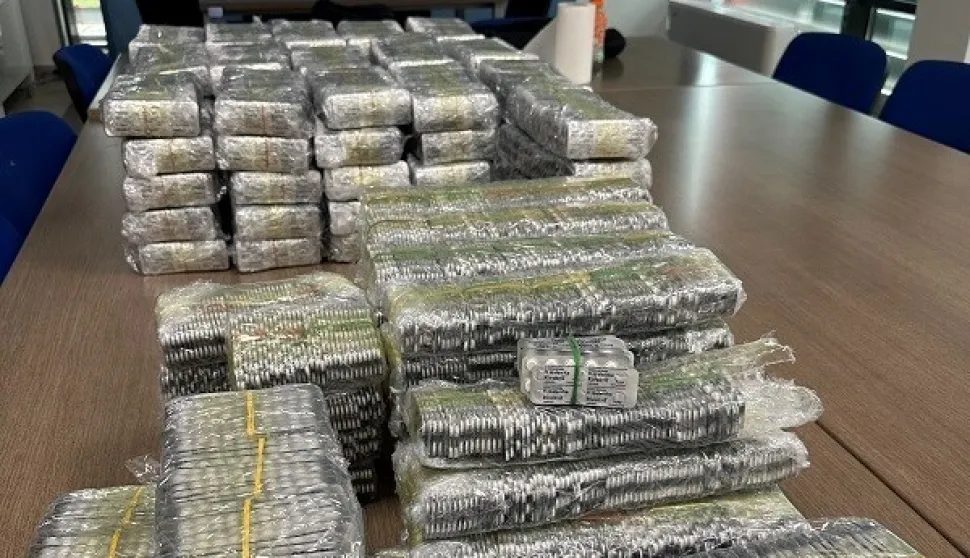 Šverc tableta na Bajakovu