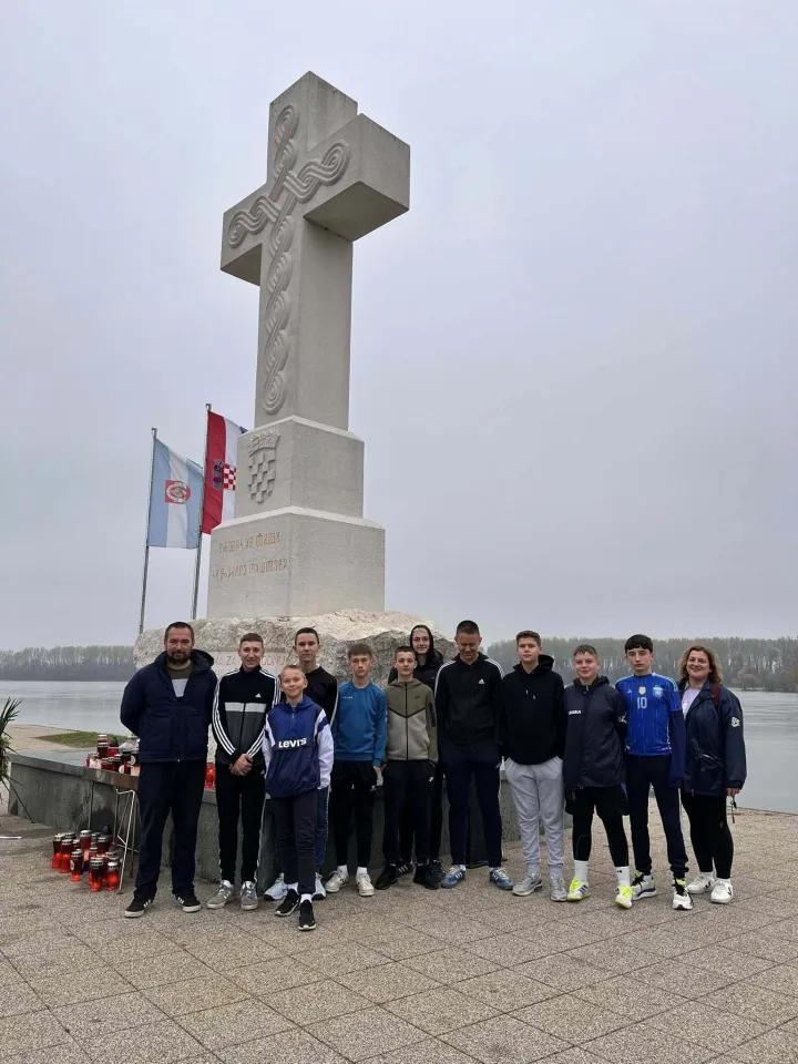 Babogredski učenici u Vukovaruustupljeno