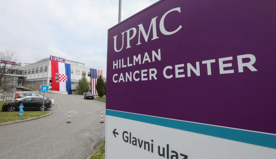 26.03.2025., Zabok, Svecano otvoren onkoloski centar u sklopu Opce bolnice Zabok i bolnice hrvatskih veterana – UPMC Hillman Cancer Center Hrvatska. Otvorenju centra nazocili su ministrica zdravstva dr. Irena Hrstic, zupan Krapinsko-zagorske zupanije Zeljko Kolar, otpravnik poslova Veleposlanstva SAD-a u Zagrebu Trey Lyons, ministar vanjskih i europskih poslova Gordan Grlic Radman, dr Joel Nelson UPMC Internacional, Beth Wild predsjednica UPMC Hilman Cancer Center, Douglas Dick UPMC te inicijator projekta prof. dr. sc. Dragan Primorac. Photo: Robert Anic/PIXSELL