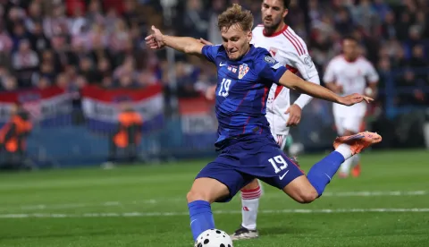 Varaždin, 12.10.2025 - Utakmica kvalifikacija za Svjetsko nogometno prvenstvo 2026., Hrvatska - Gibraltar. Na slici Toni Fruk.foto HINA/ Damir SENČAR/ ds