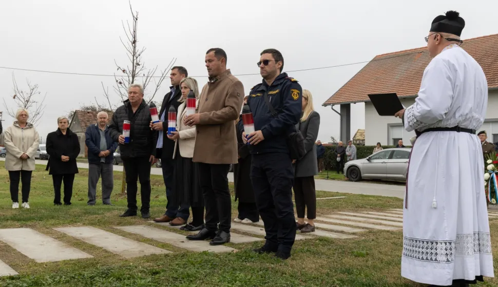 MJEŠTANI ČEPINSKIH MARTINACA OBILJEŽILI CRKVENI GOD