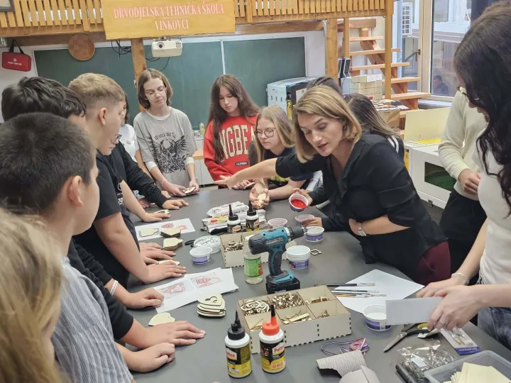  U Vinkovcima je održana dvodnevna završna konferencija dvaju Obzor Europa projekata, FOREST4EU i ResAlliance. Domaćin je bio Centar kompetencija za istraživanje i razvoj kao jedan od partnera projekta FOREST4EU.