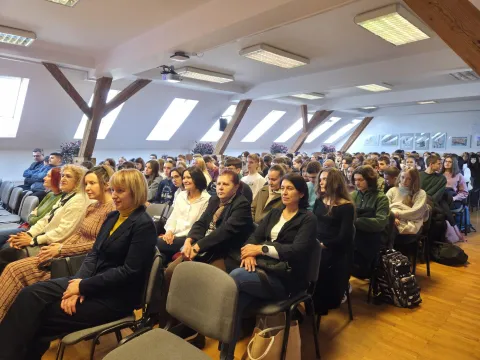 VINKOVCI - Maja Weber i Dubravko Duić Dunja govorili su o svom životu&nbsp;u Vukovaru pod opsadomSTUDENI 2025.