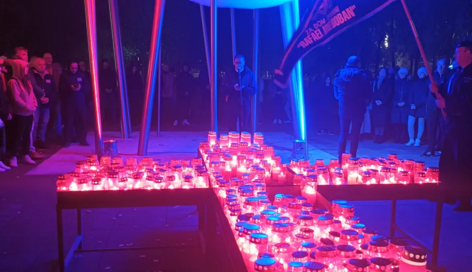 Paljenje lampiona za Vukovar
