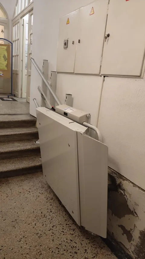 Stubišna platformafoto: Gradska knjižnica