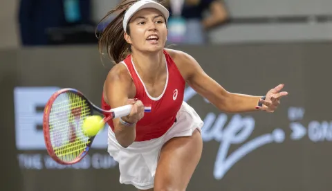 Vara?din, 15.11.2025.- Hrvatska ?enska teniska reprezentacija povela je sa 1-0 protiv Kolumbije u susretu drugog dana turnira doigravanja za plasman u elitni razred Billie Jean King Cupa, kojem je doma?in Vara?din, a prvi bod donijela je Petra Mar?inko (WTA - 117.) pobijediv?i Yulianu Lizarazo (WTA - 744.) sa 6-3, 6-0 za 72 minute. Na slici Petra Mar?inko. foto HINA/ HTS/ Mario ?U?I?/ ua