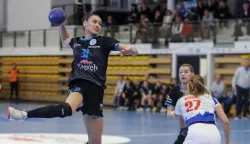 Zagreb, 15.11.2025.- Prva utakmica kvalifikacija za Europsku ligu rukometašica Lokomotiva - Amicitia Zuerich. Na fotografiji Andrea Sedloska.foto HINA/ Admir BULJUBAŠIĆ/ abu