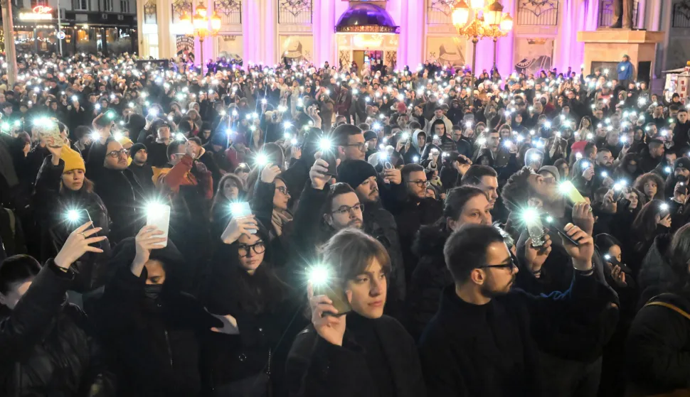 18.03.2025., Skoplje, Sjeverna Makedonija - Diljem Makedonije gradjani su se okupili kako bi odali pocast poginulima u pozaru nocnog kluba u Kocanima. Photo: STR-1234/PIXSELL