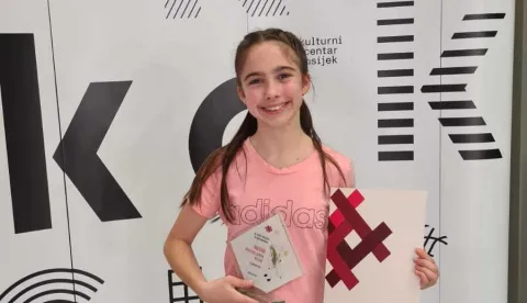 36. Susret hrvatskih ansambala: Karla Mežnarić osvojila nagradu za najbolju ideju