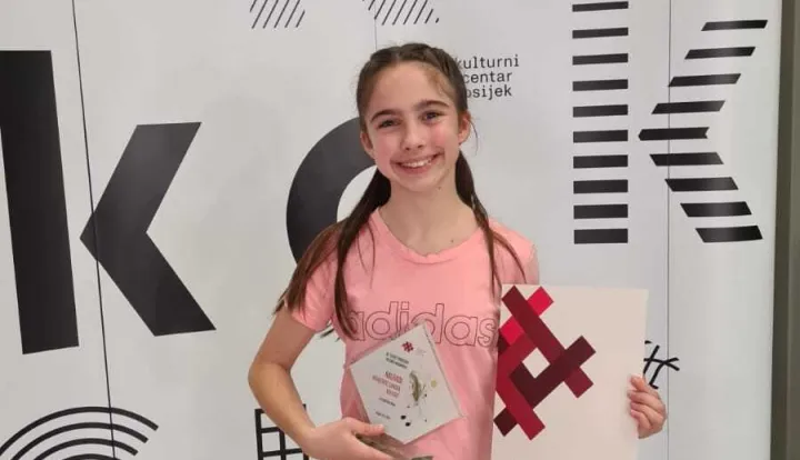 36. Susret hrvatskih ansambala: Karla Mežnarić osvojila nagradu za najbolju ideju