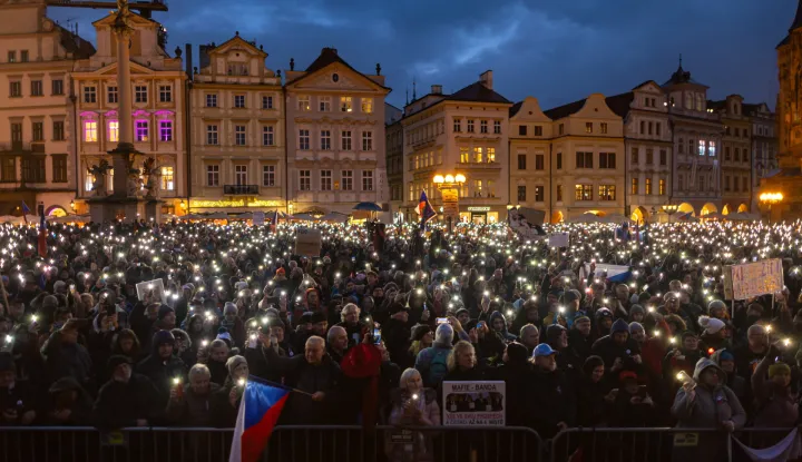 epa12531908 Demonstrators take part in the 'Czechia is not for sale' gathering against the emerging government, as they mark the 36th anniversary of the Velvet Revolution, at Old Town Square Prague, Czech Republic, 17 November 2025. The Czech Republic marks the 36th anniversary of the Velvet Revolution, commemorating the events of 17 November 1989, when, after the suppression of a student demonstration at Narodni Street, the Communist leadership soon crumbled, and the presidency was taken over by the playwright and human rights activist Vaclav Havel. EPA/MARTIN DIVISEK