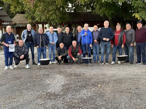 Članovi udruge Baranjski kotlić