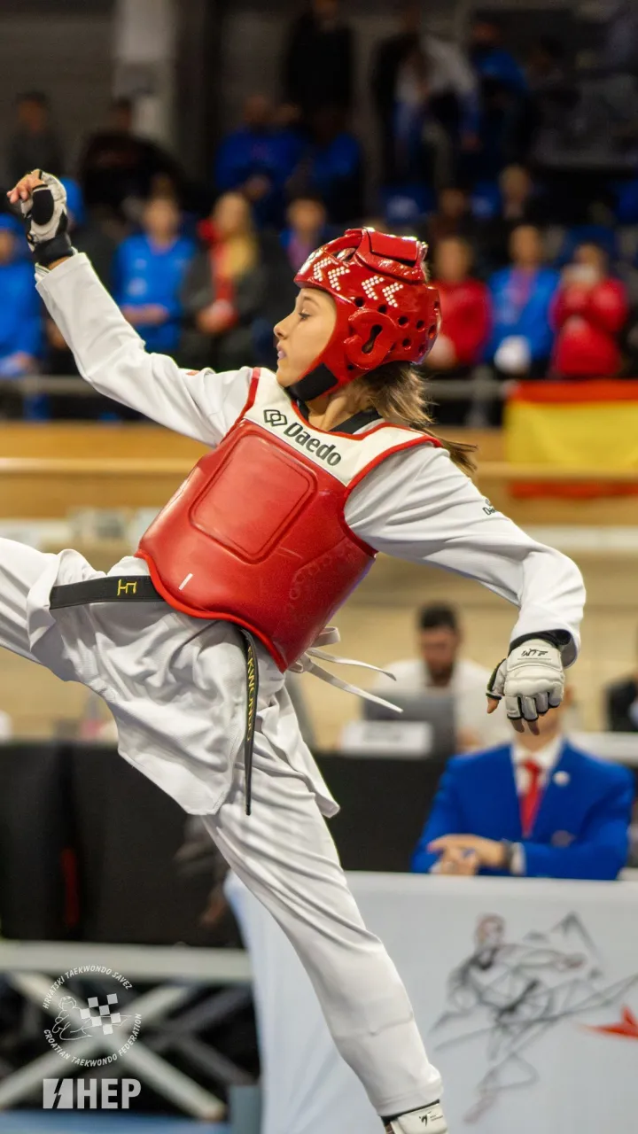  Petra Ugle&scaron;ić