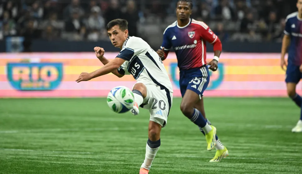 FILE PHOTO: Oct 26, 2025; Vancouver, British Columbia, CAN; Vancouver Whitecaps FC midfielder Andres Cubas (20) passes the ball during the first half against FC Dallas at BC Place. Mandatory Credit: Simon Fearn-Imagn Images/File Photo Photo: Simon Fearn/REUTERS