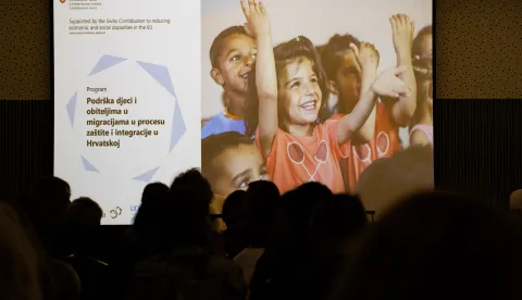 Zagreb, 21.11.2025 - U organizaciji UNICEF-a održana je završna konferencija dvogodišnjeg programa "Podrška djeci i obiteljima u migracijama u procesu zaštite i integracije u Hrvatskoj" na kojoj su predstavljeni ključni rezultati programa, među kojima se ističe i više od 7000 djece u migracijama koja su dobila pravovremenu zaštitu, pristup uslugama i podršci mentalnom zdravlju. Foto Hina/ Dario GRZELJ/ dag