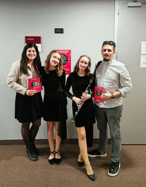 Nera Torjanac na klarinetu i Iva Perak na klaviru: Zlatne u Budimpešti i Lovranu!