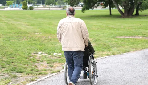 Osijek, 09. 05. 2024., Tvrdja, palijativna skrb, palijativa, ilustracijaSNIMIO BRUNO JOBST