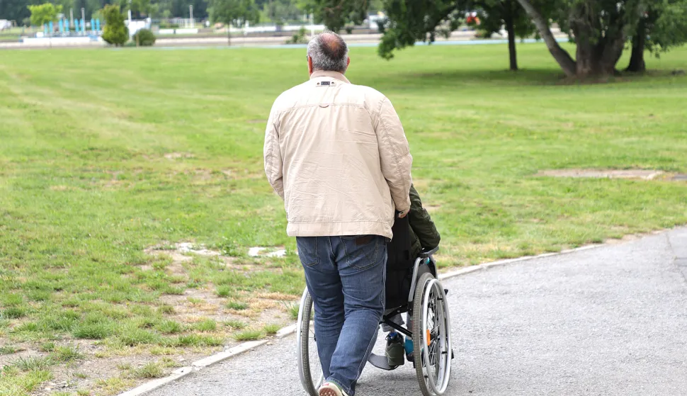 Osijek, 09. 05. 2024., Tvrdja, palijativna skrb, palijativa, ilustracijaSNIMIO BRUNO JOBST