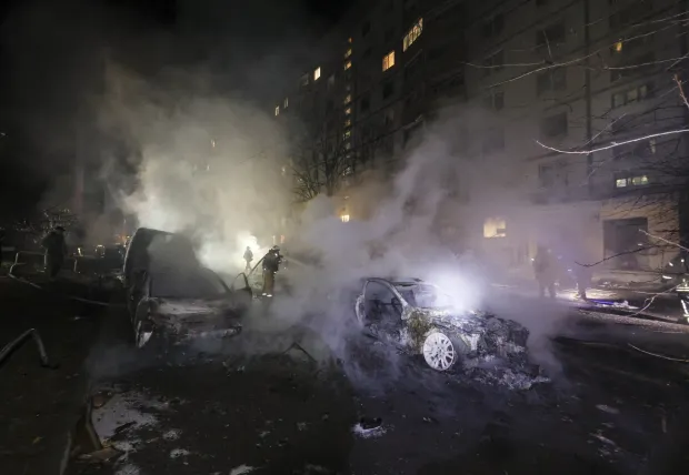 epa12534997 Ukrainian rescuers work at the site of a Russian strike on a high-story residential building in Kharkiv, northeastern Ukraine, 19 November 2025, amid the Russian invasion. At least 46 people were injured, including two children, in Kharkiv after Russian forces launched overnight strikes by drones and missiles across Ukraine, the head of the Kharkiv Military Administration, Oleg Synegubov reported. EPA/SERGEY KOZLOV
