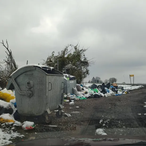 Rudina Stepaničevac, Aljmaš, hrpe smeća