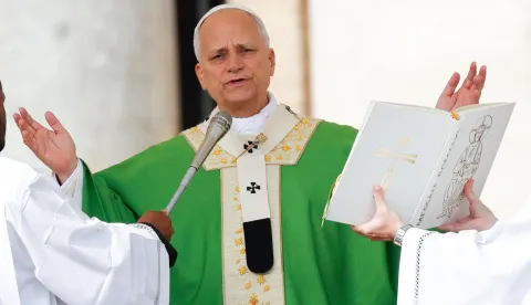 epaselect epa12448070 Pope Leo XIV presides over a Holy Mass for the Jubilee of Marian Spirituality in Saint Peter's Square, Vatican City, 12 October 2025. EPA/GIUSEPPE LAMI