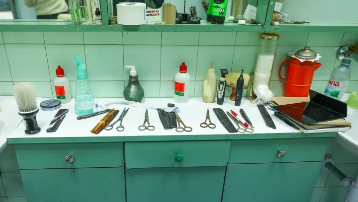 Frizerski alat bez modernizma