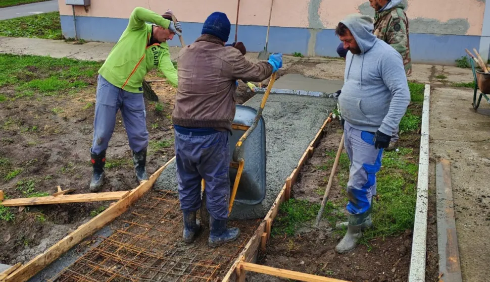 Započela je izgradnja nogostupa u Petrovcima u blizini dječjeg vrtića
