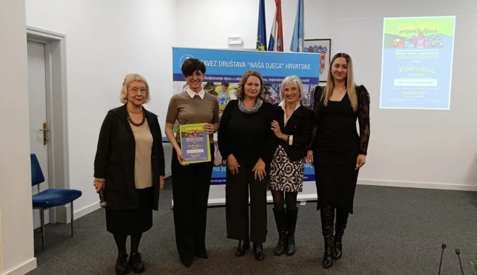 Belišće je dobilo pohvalu za Advent za djecu u Muzeju Belišće,studeni 2025.