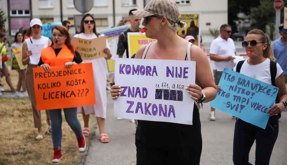 Nedavno su fizioterapeuti održali prosvjed protiv Hrvatske komore fizioterapeuta 