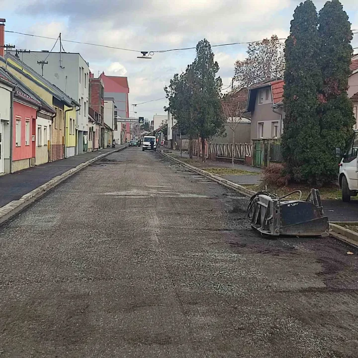 Sljemenska ulica, opet skinut asfaltni sloj zbog lo&scaron;e kvalitete