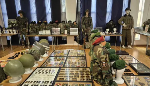 Ratna izložba u Gunjifoto: OŠ Gunja