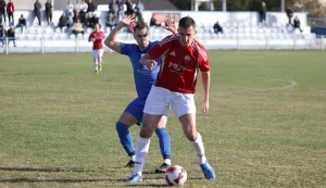 Vi&scaron;njevac, 19. 10. 2025., Igrali&scaron;te u Vi&scaron;njevcu, Vi&scaron;njevac - Mladost (Vođinci), MŽNL Osijek - Vinkovci SNIMIO BRUNO JOBST