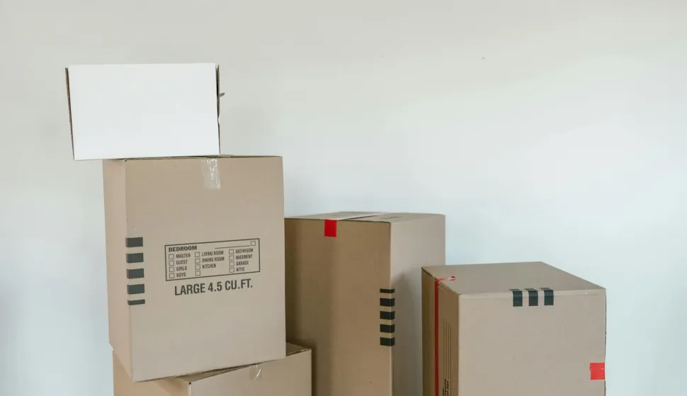 &Scaron;to se događa s paketima koji nikada ne stignu na svoje odredi&scaron;te? Upravo to može&scaron; saznati od 8. do 13. prosinca u Portanovi Osijek, gdje Mystery Lux donosi iskustvo otkrivanja sadržaja likvidacijskih i neisporučenih paketa &ndash; uživo i bez spoilera.