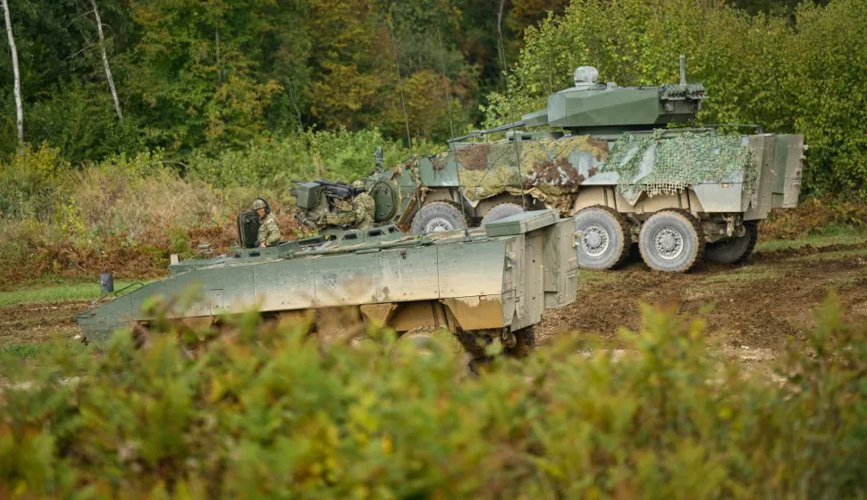 17.09.2025., Slunj - Najveca zdruzena vojna vjezba Oruzanih snaga Borbena moc 25 u posljednjih sedam godina. Sveobuhvatni proces vojnog planiranja na vojnom poligonu "Eugen Kvaternik" gdje su demonstracijom predstavljene sposobnosti manevra i borbene moci svih novonabavljenih sustava uvedenih u operativnu uporabu u posljednjih godinu dana. Svecanosti su sudjelovali predsjednik RH Zoran Milanovic, nacelnik Glavnog stozer OSRH Tihomir Kundid te ministar obrane Ivan Anusic. Photo: Neva Zganec/PIXSELL