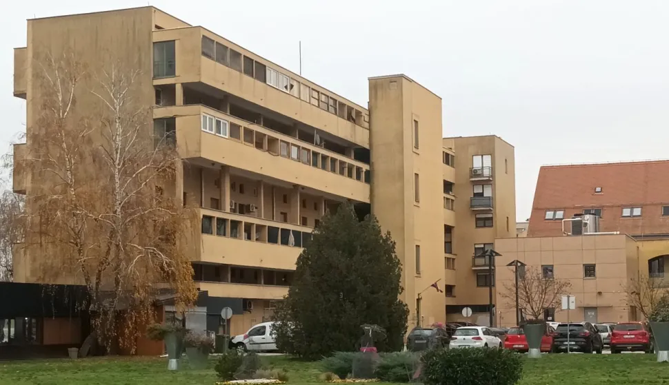 Višestambene zgrade u centru Vukovara