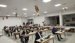 Ad hoc rebalans đakovačkog proračuna zbog potpora gospodarstvu, dio oporbe napustio sjednicu