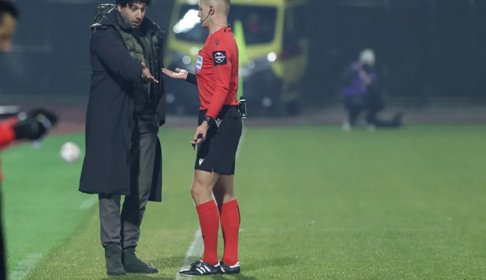 Velika Gorica, 01.12.2025 - Susret 15. kola hrvatskog nogometnog prvenstva NK Gorica - GNK Dinamo. Na fotografiji trener Gorice Mario Carević.foto HINA/ Admir BULJUBAŠIĆ/ abu