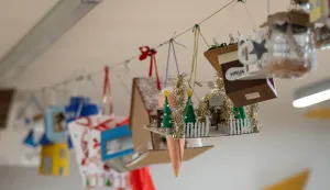 Osijek, 2. 12. 2025., Dječja lampionada povodom Dana gradadjeca; dan grada; lampioni; lampionada